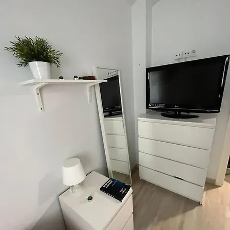 Apartment Centrico A Metros De La Playa A Coruna